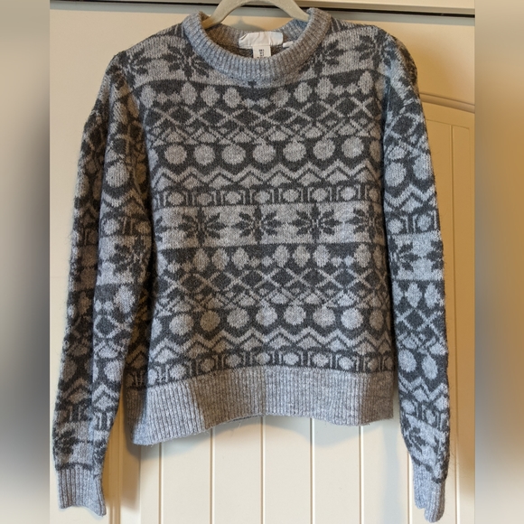 L.O.G.G w/ H&M sweater - Picture 1 of 5